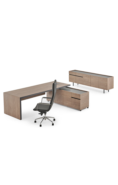 Forma - Executive Desk